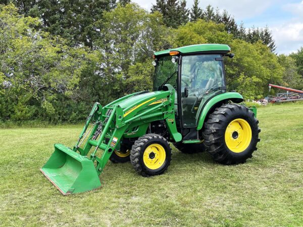 Tractor John Deere 4520 4WD