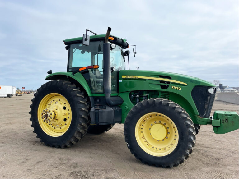 2011 John Deere 7830 4WD Tractor