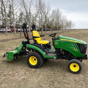 Tractor John Deere 1026R 4WD