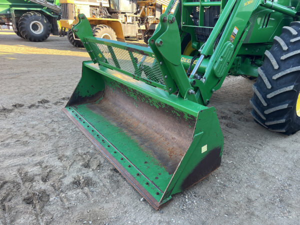 2013 Tractor John Deere 6170R 4WD