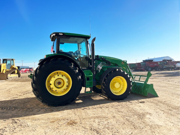 2013 Tractor John Deere 6170R 4WD