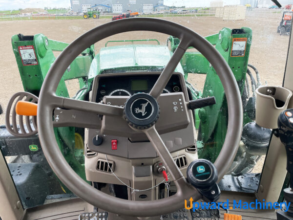 2014 John Deere 6125M 4WD Tractor