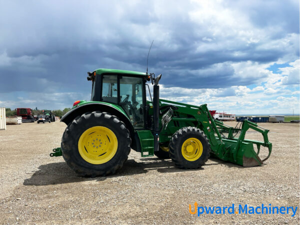 2014 John Deere 6125M 4WD Tractor