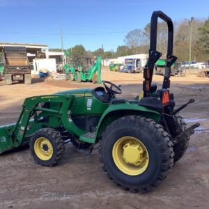 Tractor John Deere 3032E 4WD