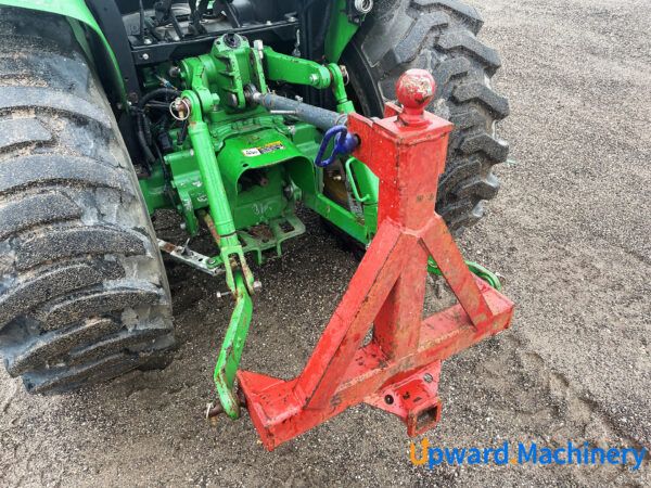 Compact Utility Tractor 2018 John Deere 3033R 4WD