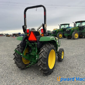 Compact Utility Tractor 2019 John Deere 3025D 4WD Lot: 1