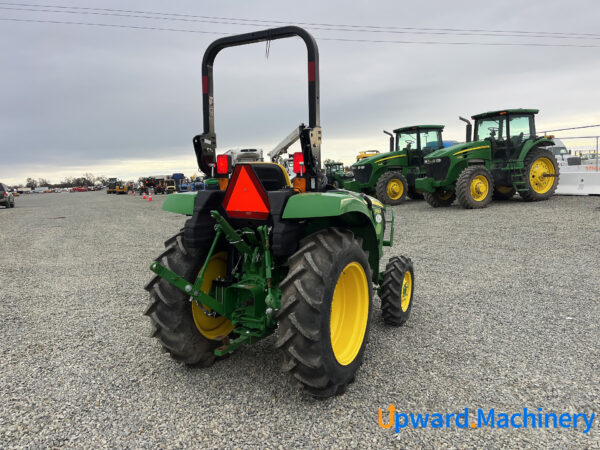 Compact Utility Tractor 2019 John Deere 3025D 4WD Lot: 1