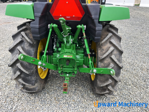 Compact Utility Tractor 2019 John Deere 3025D 4WD Lot: 1