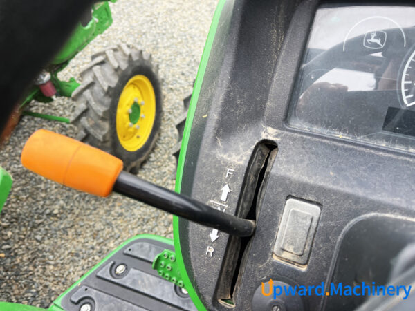 Compact Utility Tractor 2019 John Deere 3025D 4WD Lot: 1