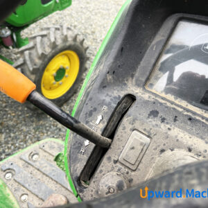 Compact Utility Tractor 2019 John Deere 3025D 4WD Lot: 2