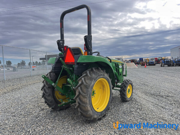 Compact Utility Tractor 2019 John Deere 3025D 4WD Lot: 3