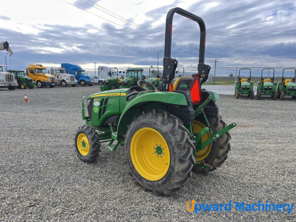 Compact Utility Tractor 2019 John Deere 3025D 4WD Lot: 3