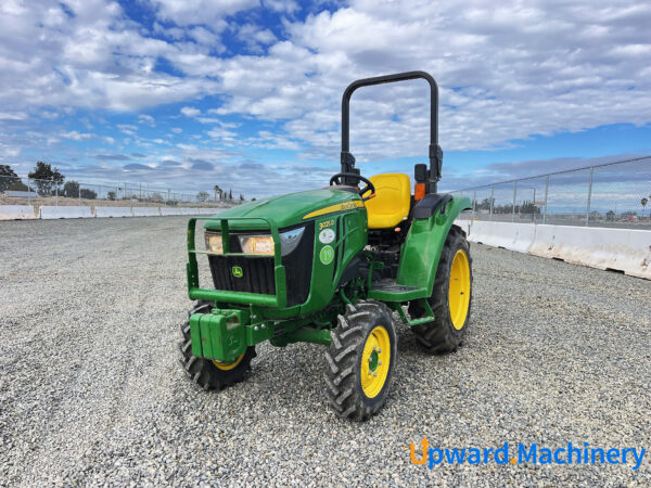 Compact Utility Tractor 2019 John Deere 3025D 4WD Lot: 3