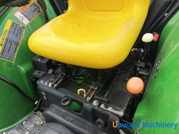 Compact Utility Tractor 2020 John Deere 3025D 4WD Lot: 1