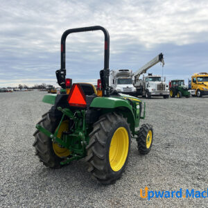Compact Utility Tractor 2020 John Deere 3025D 4WD Lot: 1