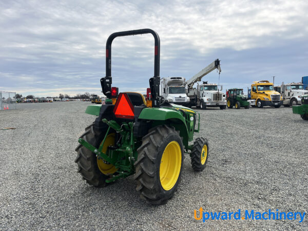 Compact Utility Tractor 2020 John Deere 3025D 4WD Lot: 1