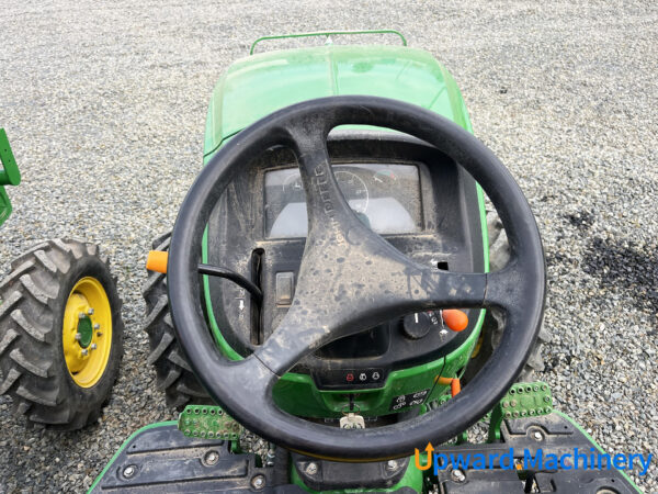 Compact Utility Tractor 2020 John Deere 3025D 4WD Lot: 1