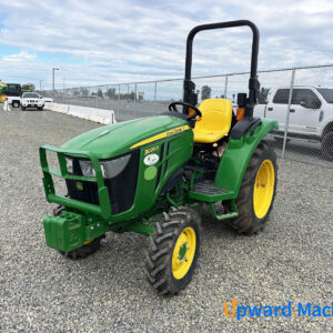Compact Utility Tractor 2020 John Deere 3025D 4WD Lot: 2