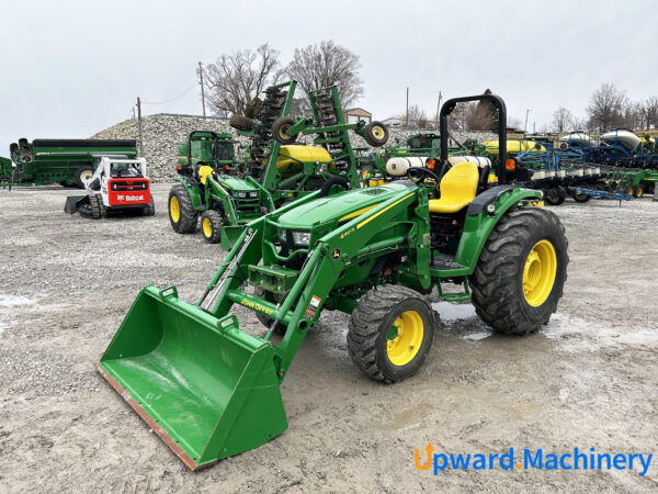 Compact Utility Tractor 2022 John Deere 4052M 4WD