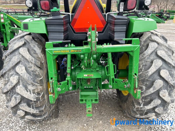 Compact Utility Tractor 2022 John Deere 4052M 4WD