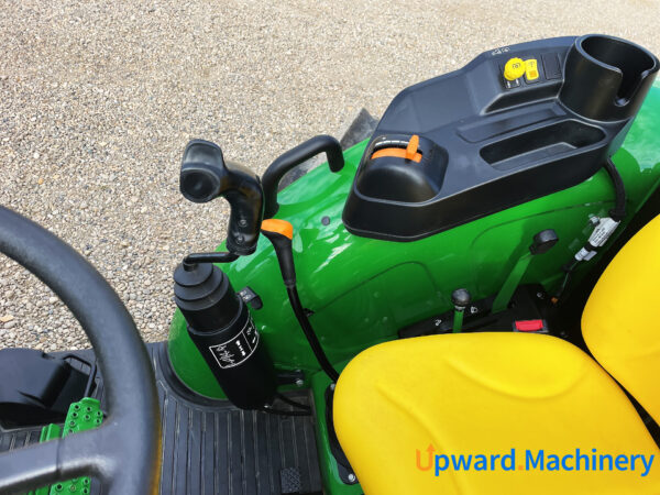 Utility Tractor 2022 John Deere 5075E 4WD