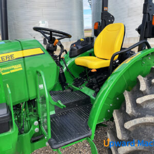 Utility Tractor 2022 John Deere 5075E 4WD