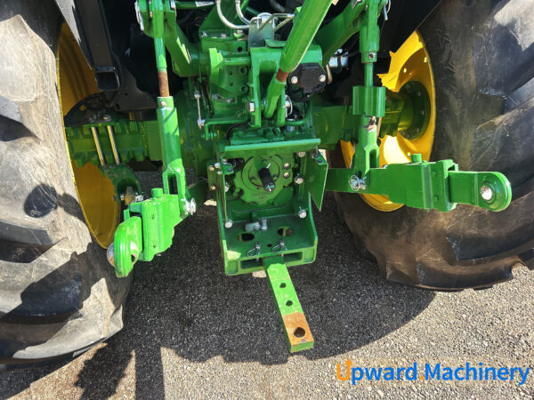 Utility Tractor 2022 John Deere 5090E 4WD