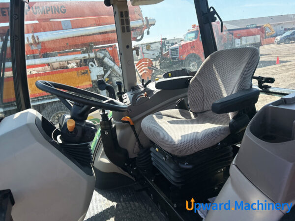 Utility Tractor 2022 John Deere 5090E 4WD