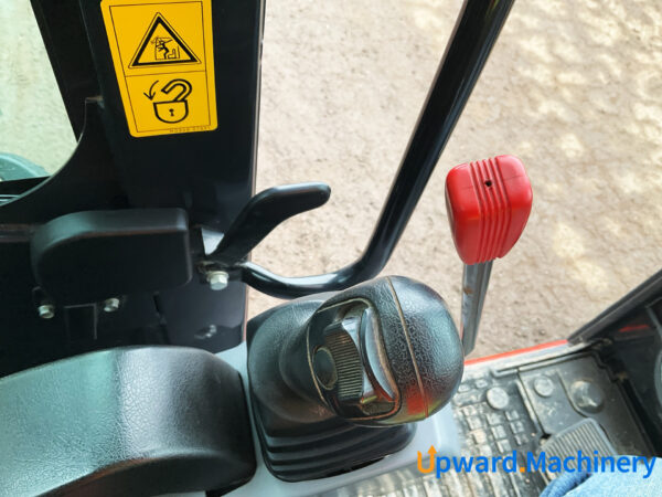 Mini Excavator 2018 Kubota KX080-4