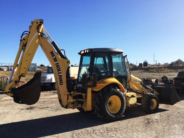 Backhoe Loader New Holland B110B 4x4